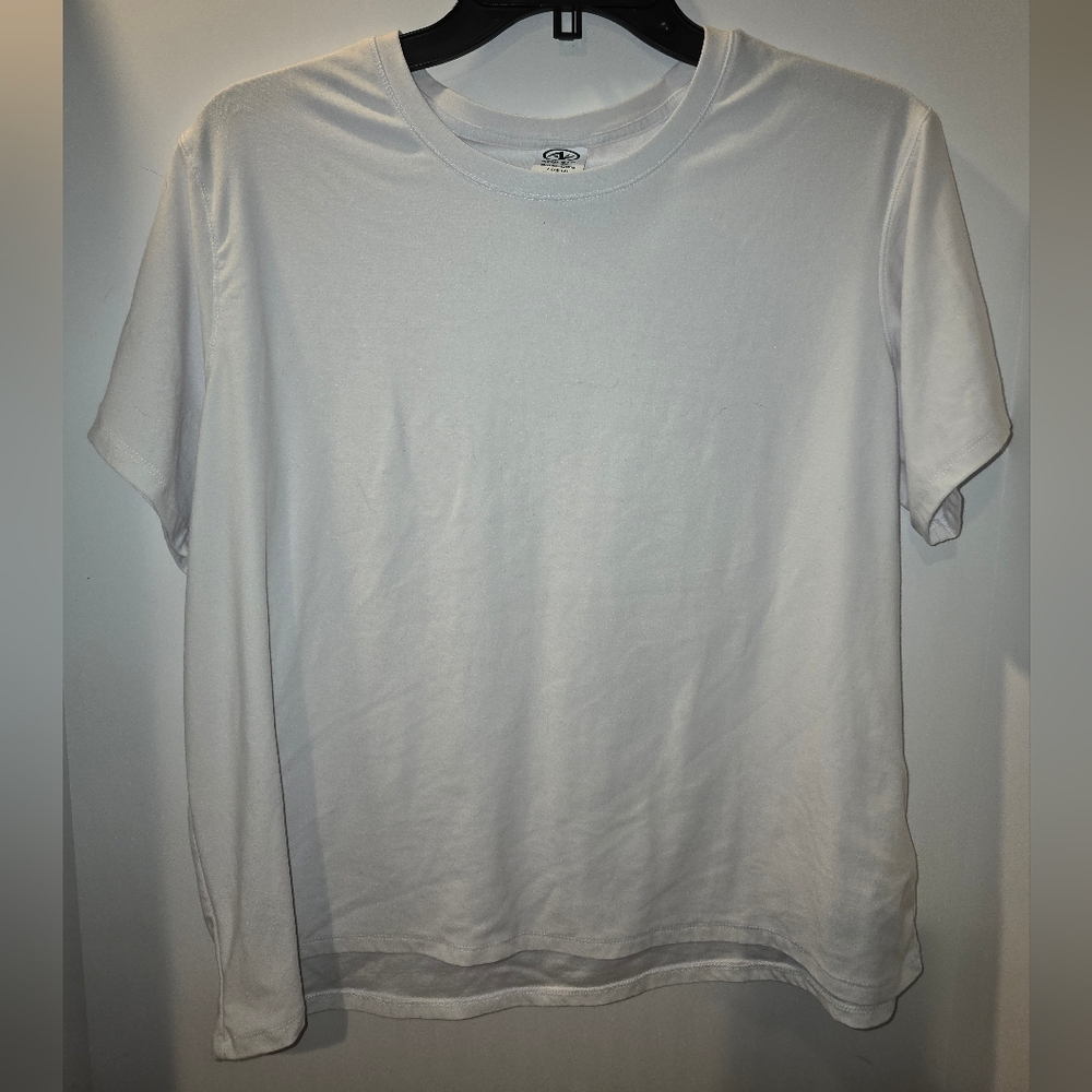 Athletic Works White Short Sleeve Crewneck Tee